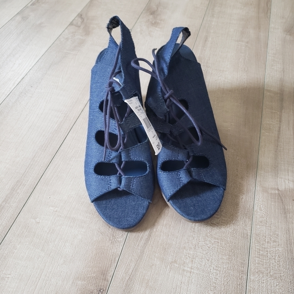 WOMEN'S sandals